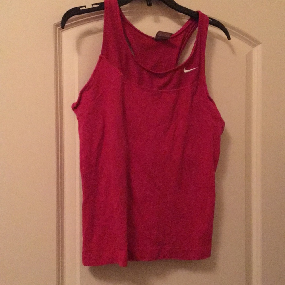 Nike workout tank with built in bra size M